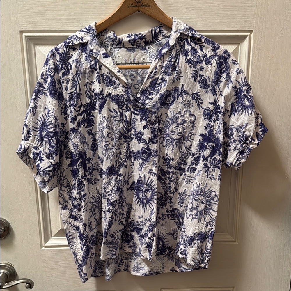 Blue and White Boxy Short Sleeve Button Down Blouse